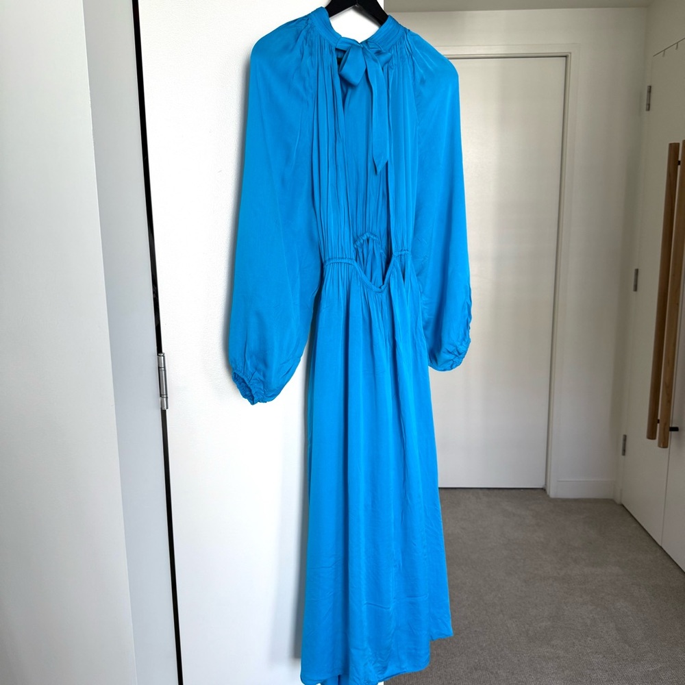 Rhode Mai Gathered Open-Back Crepe Midi Dress. Retail price: $435. XS size. - Picture 5 of 16